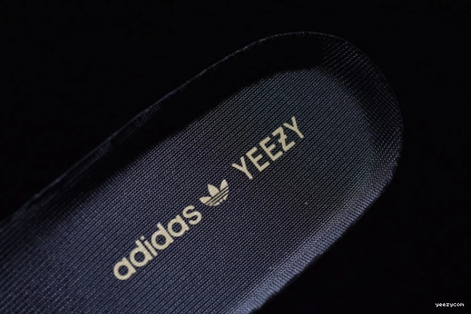 BY9611 Adidas Black Boost 350 V2 Green Core Yeezy 0801